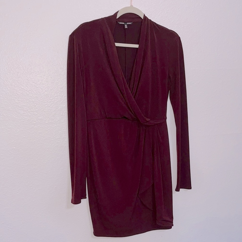 Burgundy wrap dress - Size M